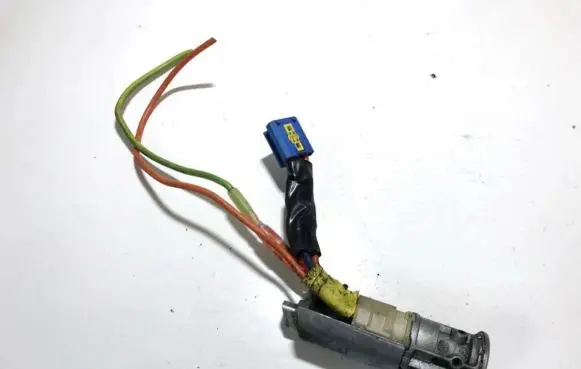 Renault Laguna I Ignition lock contact 