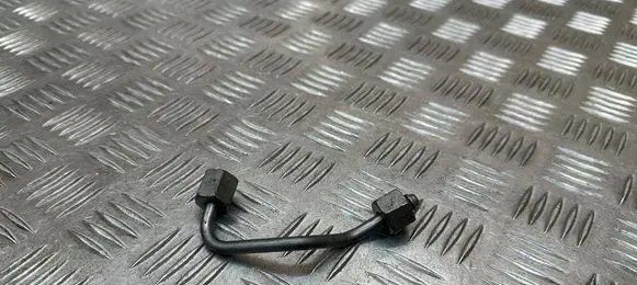 Mercedes-Benz E W212 Fuel injector supply line/pipe 