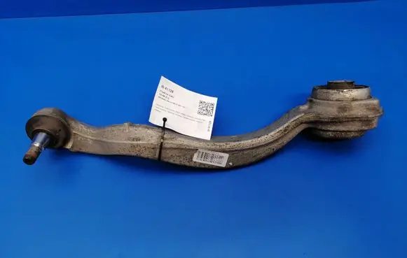 Mercedes-Benz E W212 Front lower control arm/wishbone