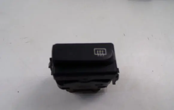 Renault Clio II Windscreen/window heater switch