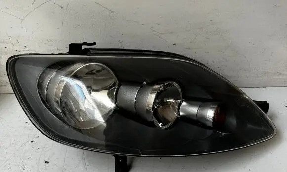 Volkswagen Golf Cross Headlight/headlamp 5M1941006B 1EE24701302