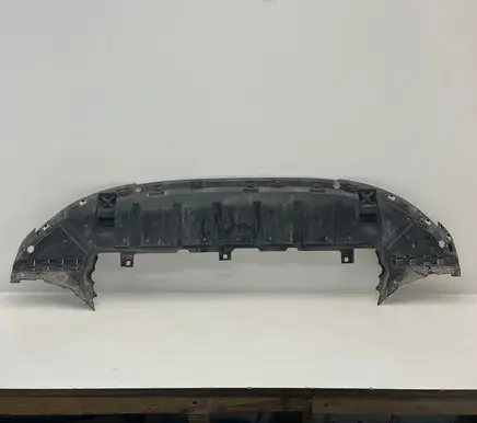 Front bumper skid plate/under tray