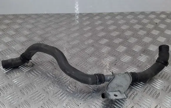 Nissan Qashqai Engine coolant pipe/hose