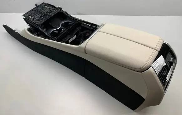 BMW X7 G07 Center console