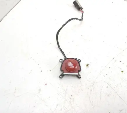 Maserati Quattroporte Hazard light switch 197803 8001420