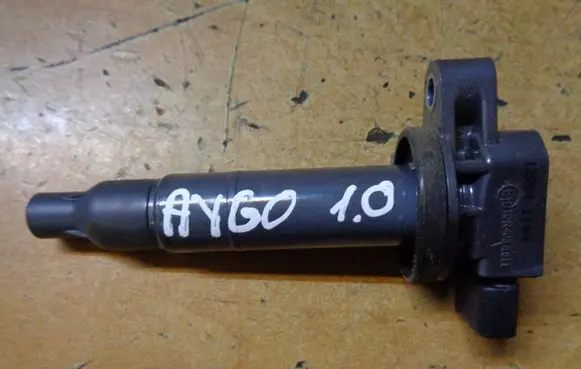 Toyota Aygo AB40 High voltage ignition coil 90919W2002