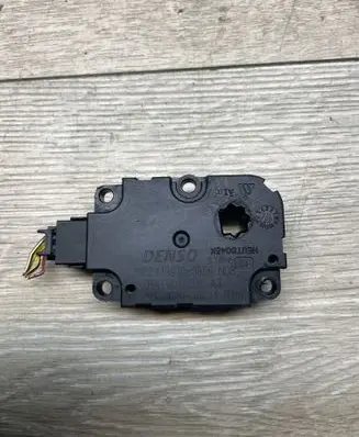 Audi A6 C7 Air flap motor/actuator ZBAT0045D08 CZ1139300856 201206293