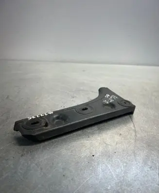 Audi A6 S6 C5 4B Front bumper mounting bracket 4B0807282B