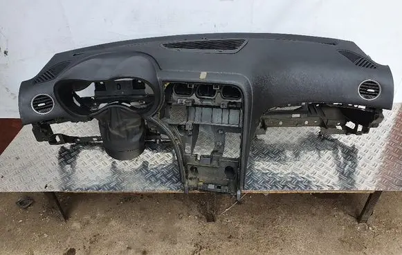 Alfa Romeo 159 Dashboard 0056946 60682598 DIS60682598