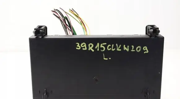 Mercedes-Benz CLK A209 C209 Central body control module 2098201926