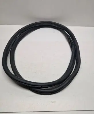 BMW 3 G20 G21 Rear door rubber seal (on body) 7407375