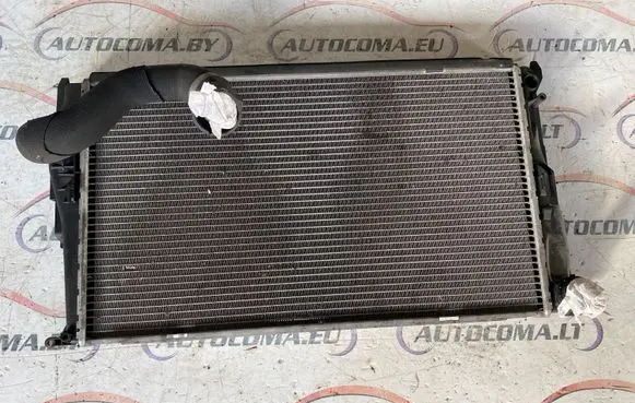 BMW 1 E81 E87 Coolant radiator 781025802 4164181