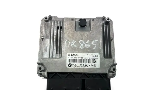 BMW X3 F25 Engine control unit/module ECU 8588946 0281032230