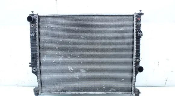 Mercedes-Benz GL X164 Coolant radiator