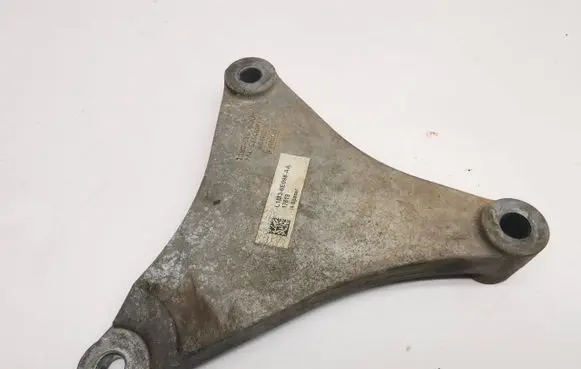 Ford Explorer VI Engine mounting bracket L1M36E098 L1M36E098AA