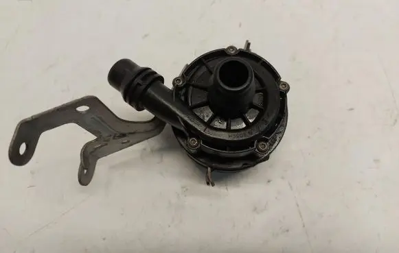 Mercedes-Benz EQC Electric auxiliary coolant/water pump A0005002686JLK01