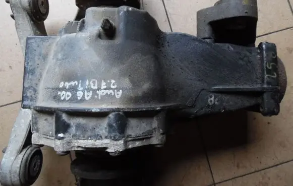 Audi A6 S6 C5 4B Rear differential