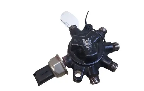 Ford Focus Fuel distributor 4M5Q9D280DA 55PP0202