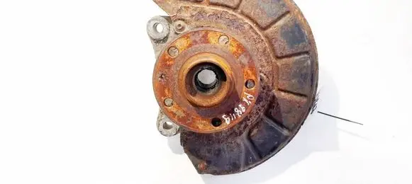 Volkswagen PASSAT B6 Front wheel hub