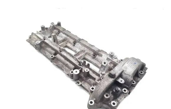 Mercedes-Benz CLS C219 Rocker cam cover A6420101230