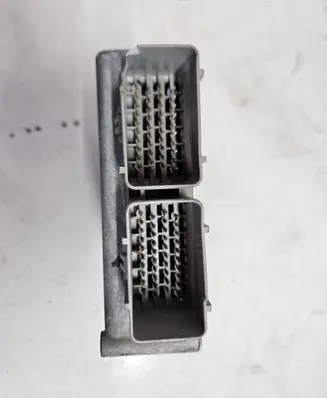 Chrysler Voyager Engine control unit/module 04745860 6449025