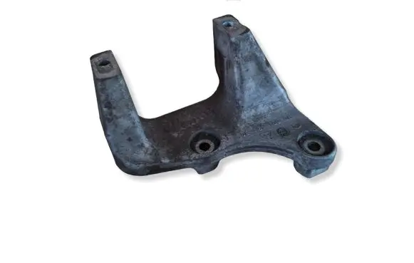 Peugeot 407 Engine mounting bracket 9660142480