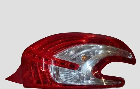 Peugeot 208 I Rear/tail lights 9672628380