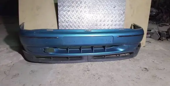 Seat Toledo II (1M) Front bumper