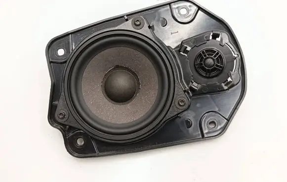 BMW X3 G01 Panel speaker 6809628 6809630 9363477