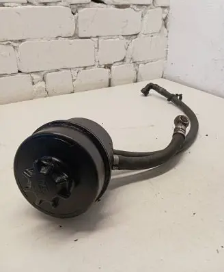 Iveco Daily 35.8 - 9 Power steering fluid tank/reservoir
