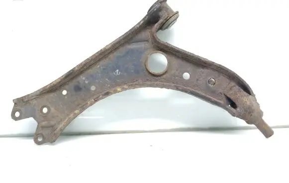 Volkswagen Golf V Front lower control arm/wishbone