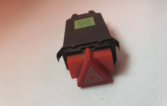 Audi A3 S3 8L Hazard light switch 8L0941509P