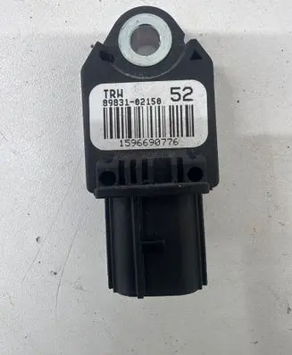 Toyota Avensis T270 Airbag deployment crash/impact sensor 8983102150 1596690776