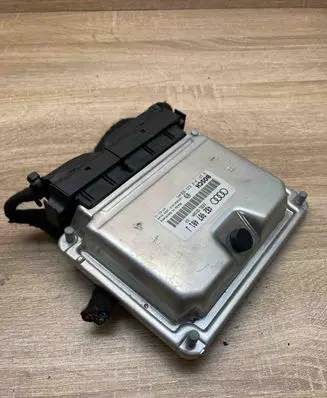 Audi A6 S6 C5 4B Engine control unit/module ECU 4B2907401J 0281010822 Used