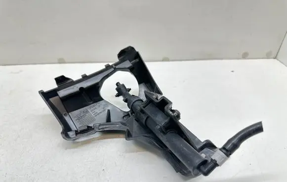 Volvo XC60 Headlight washer spray nozzle 30763419