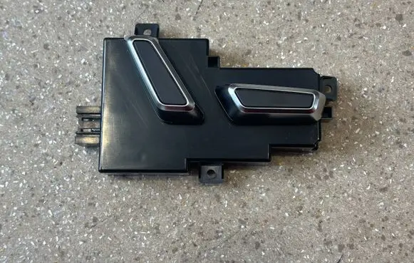 Audi e-tron Seat control switch 4N0959748D