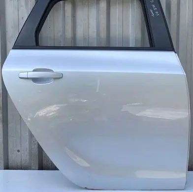 Opel Astra J Front door