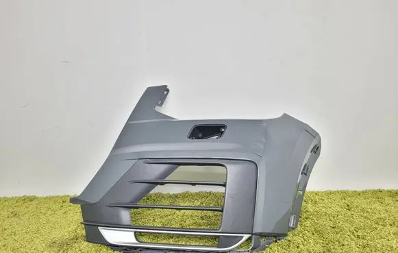 Audi Q2 - Front bumper corner part panel trim 81a807437a 81a807681a