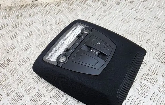 BMW 7 F01 F02 F03 F04 Front seat light 533939