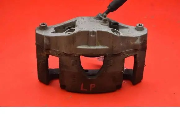 Volvo XC90 Front brake caliper 