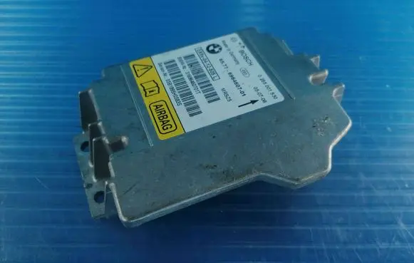 BMW 1 E81 E87 Airbag control unit/module 6964607 0285001530