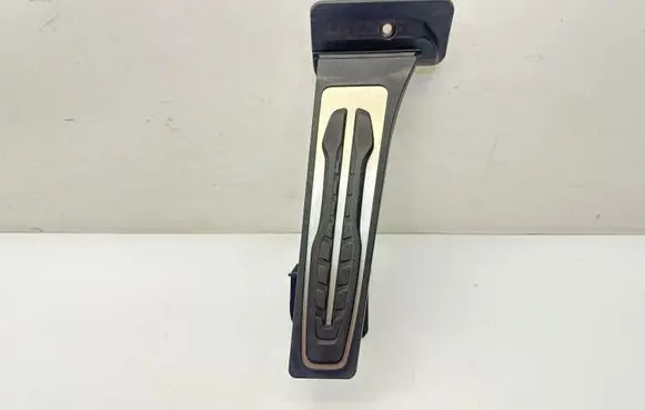 BMW 3 G20 G21 Accelerator throttle pedal 12037313DE 6PV01435013 35406889820