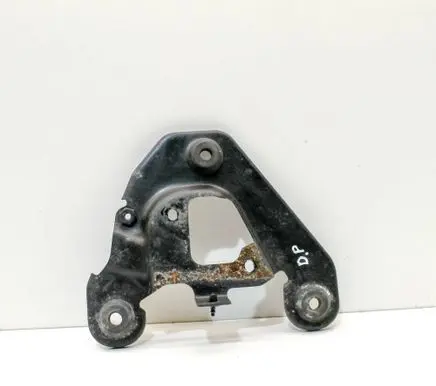 Maserati Ghibli Air filter cleaner box bracket assembly 70583037