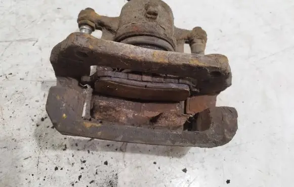 Ford Fiesta Front brake caliper