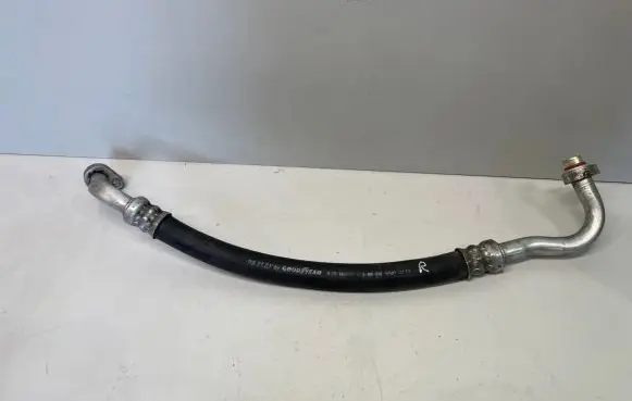 Ford C-MAX I Air conditioning (A/C) pipe/hose
