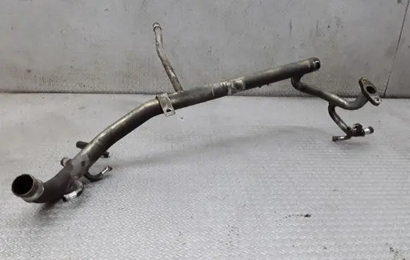 Volvo XC90 Engine coolant pipe/hose