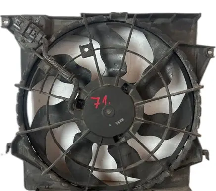 KIA Sportage Radiator cooling fan shroud