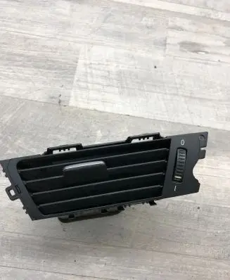 BMW 3 E90 E91 Dash center air vent grill 144821 9130459