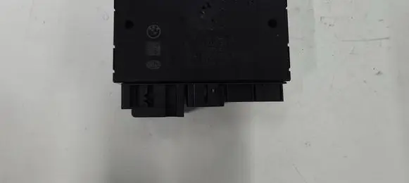 BMW X5 G05 Tow bar relay 5A64D38
