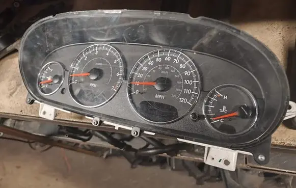 Chrysler Sebring (ST-22 - JR) Speedometer (instrument cluster) P04602472AA